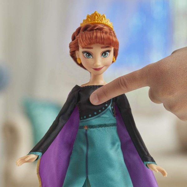 Frozen 2 Muñeca Cantarina Anna