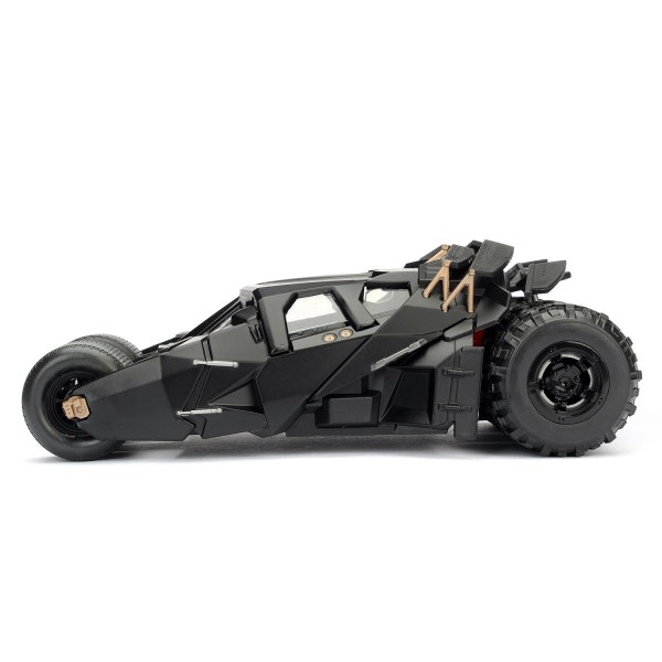 Batmovil metal 1:24 2008 El caballero oscuro
