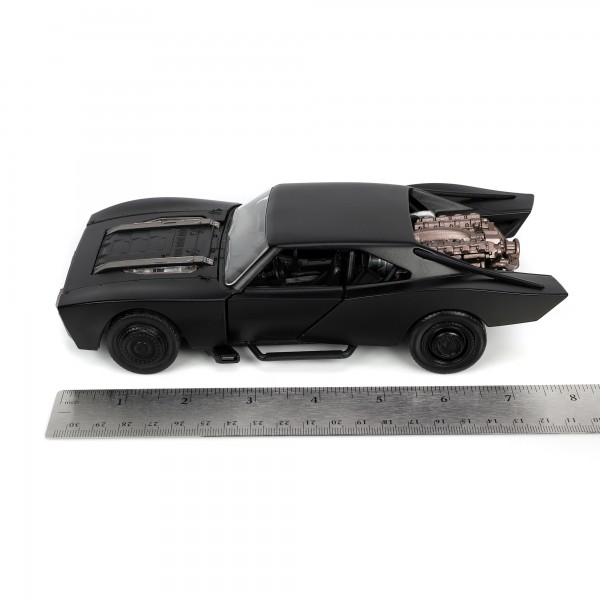 Batmóvil metal 1:24 "The Batman"