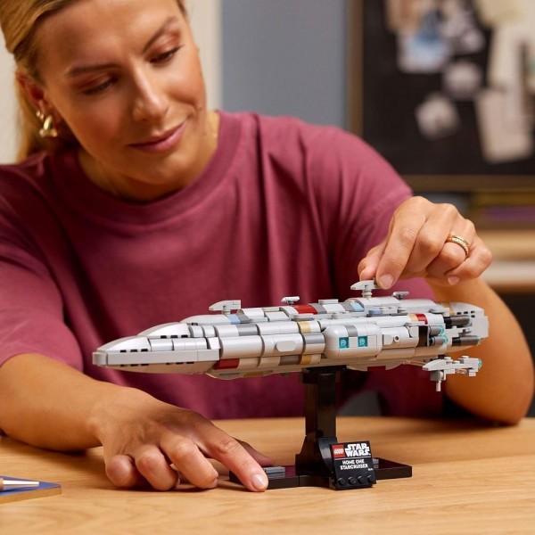 LEGO Star Wars Crucero Estelar Hogar Uno, Juego de construcción