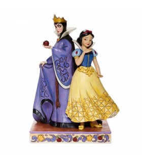 BLANCANIEVES Y LA REINA MALVADA