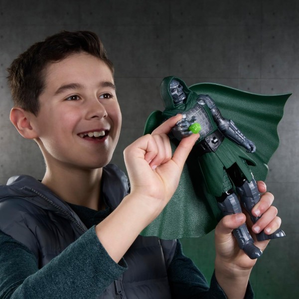 Figura Electrónica Doctor Doom Avengers Doomsday