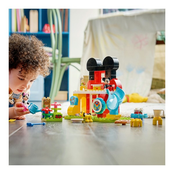 Disney Casa de Mickey Mouse con Minnie y Pluto